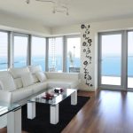 Czy warto kupić mieszkanie nad morzem?